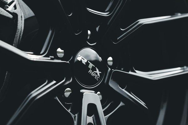 Comparatif des dalles pvc pour un garage durable et simple